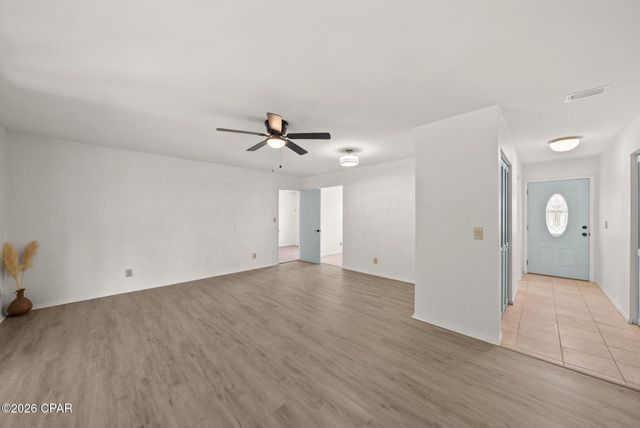 1812 Airport Circle, Panama City, FL 32405