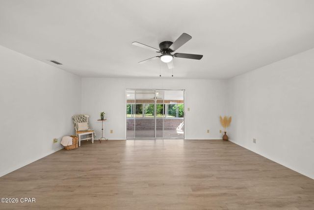 1812 Airport Circle, Panama City, FL 32405