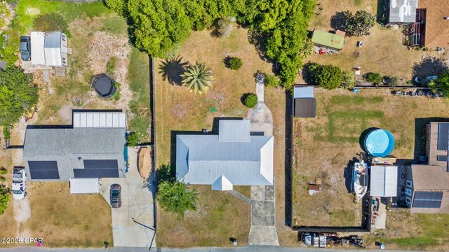 1812 Airport Circle, Panama City, FL 32405