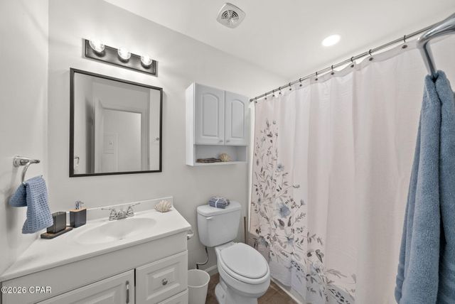 1812 Airport Circle, Panama City, FL 32405
