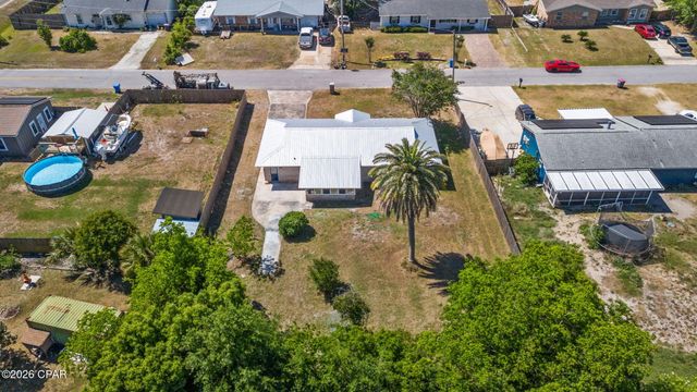 1812 Airport Circle, Panama City, FL 32405