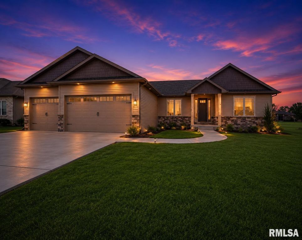 409 SOMMERSET Drive, Chatham, IL 62629