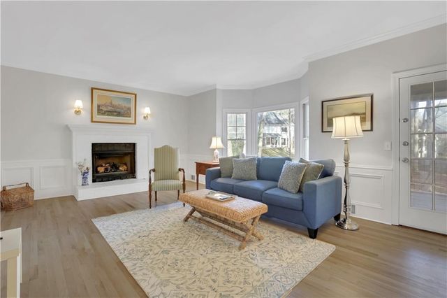 2405 Kimbrough Court, Sandy Springs, GA 30350