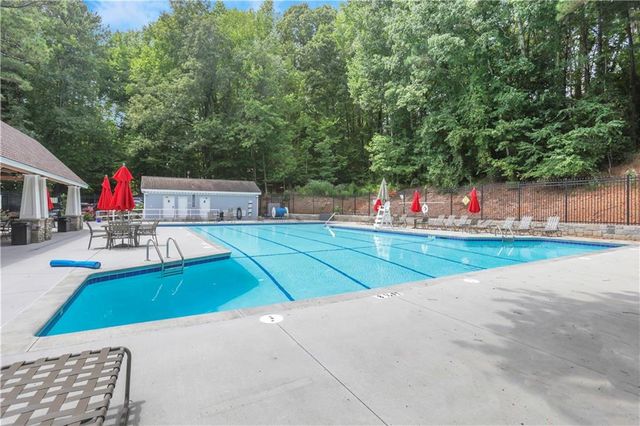 2405 Kimbrough Court, Sandy Springs, GA 30350