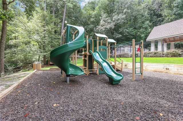 2405 Kimbrough Court, Sandy Springs, GA 30350