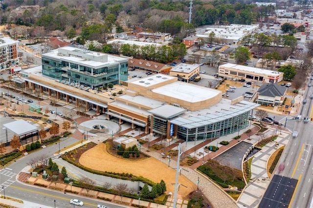 2405 Kimbrough Court, Sandy Springs, GA 30350