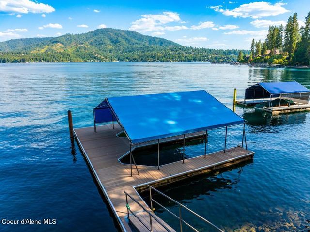 10536 N Lakeview DR, Hayden Lake, ID 83835