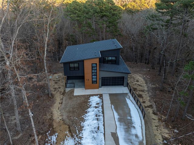 13 Abbotsley Lane, Bella Vista, AR 72714