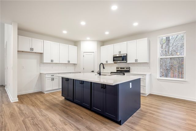 13 Abbotsley Lane, Bella Vista, AR 72714