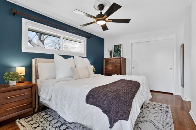 8309 Travis Lane, Overland Park, KS 66212