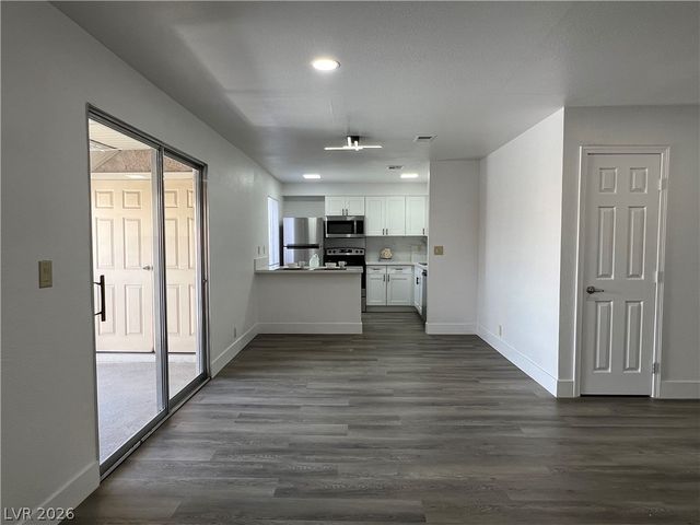 5080 Indian River Drive 360, Las Vegas, NV 89103