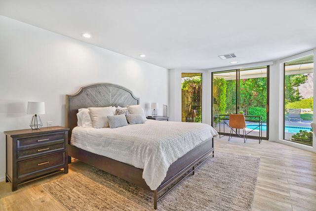 12 Sussex Court, Rancho Mirage, CA 92270