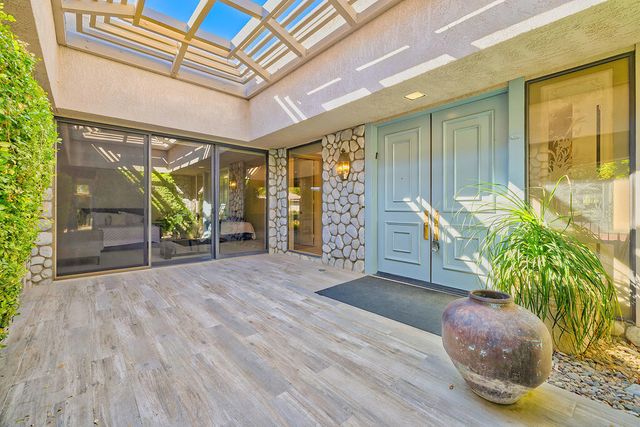 12 Sussex Court, Rancho Mirage, CA 92270