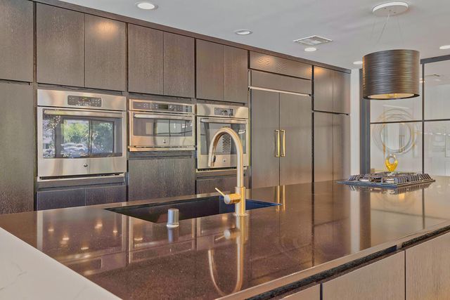 12 Sussex Court, Rancho Mirage, CA 92270