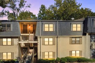 61 Lamsden NW Lane, Atlanta, GA 30327