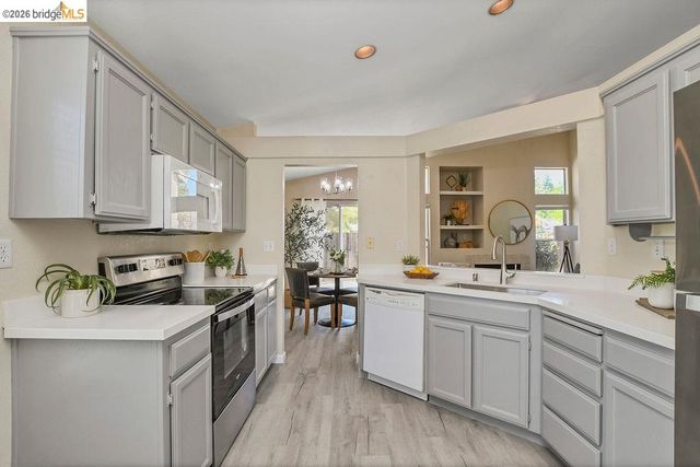 3803 Pato Ln, Oakley, CA 94561
