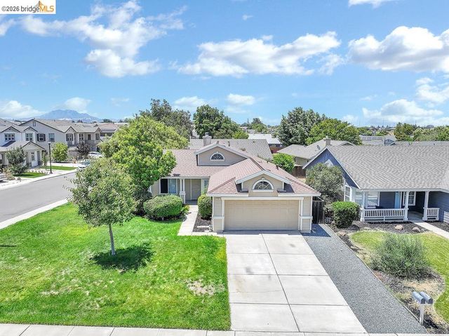 3803 Pato Ln, Oakley, CA 94561