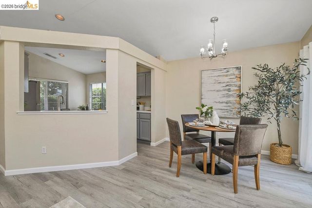 3803 Pato Ln, Oakley, CA 94561