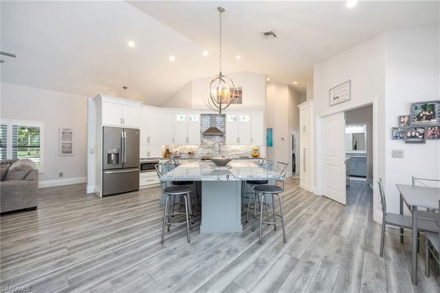 4315 13th AVE SW, Naples, FL 34116