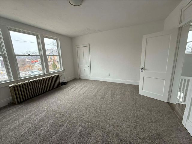 431 N MAIN STREET, Masontown, PA 15461