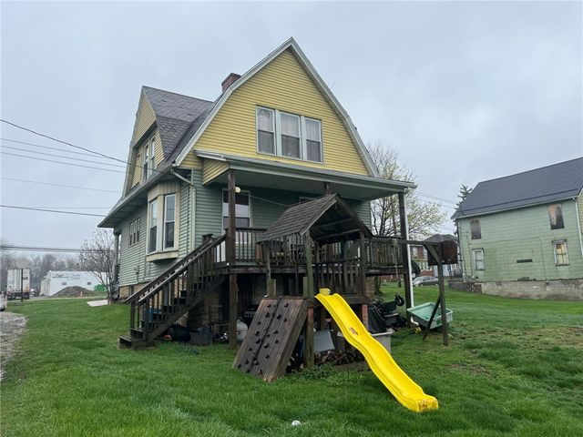 431 N MAIN STREET, Masontown, PA 15461