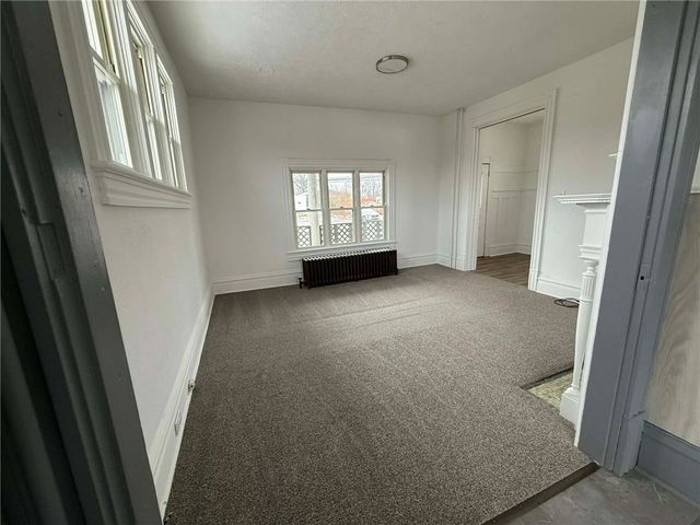 431 N MAIN STREET, Masontown, PA 15461