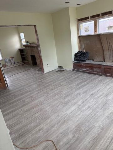 1921 Sullivant Avenue, Columbus, OH 43223