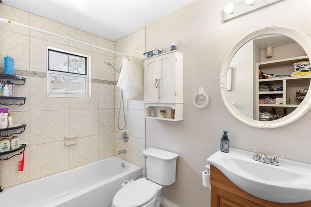 1462 COLIN KELLY AVENUE, Daytona Beach, FL 32124