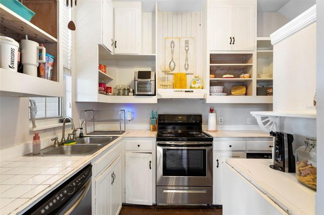 1462 COLIN KELLY AVENUE, Daytona Beach, FL 32124