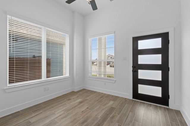 10119 Crescendo Way, Iowa Colony, TX 77583