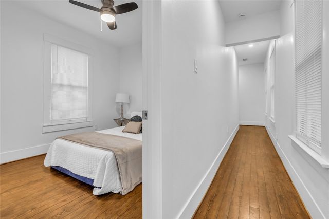 611 Harvard Street, Houston, TX 77007