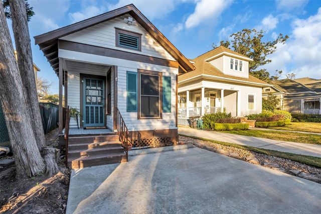 611 Harvard Street, Houston, TX 77007