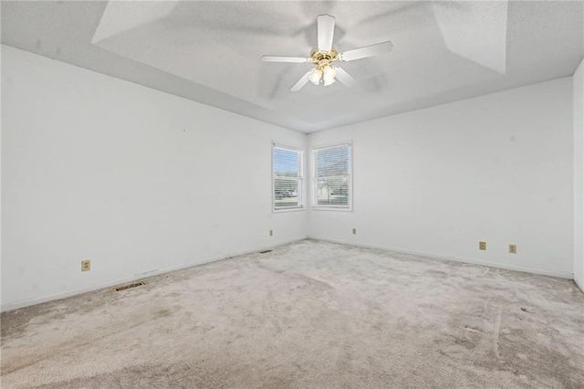 6817 W 156th Terrace, Overland Park, KS 66223