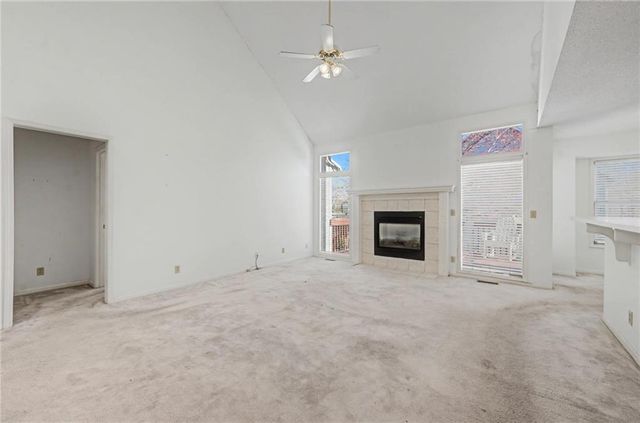 6817 W 156th Terrace, Overland Park, KS 66223