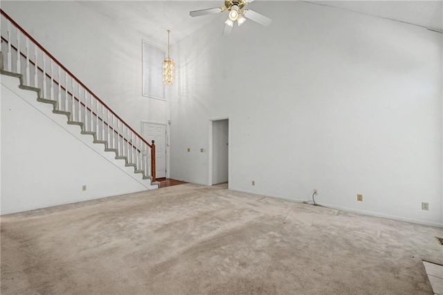 6817 W 156th Terrace, Overland Park, KS 66223