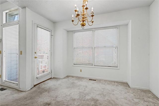 6817 W 156th Terrace, Overland Park, KS 66223