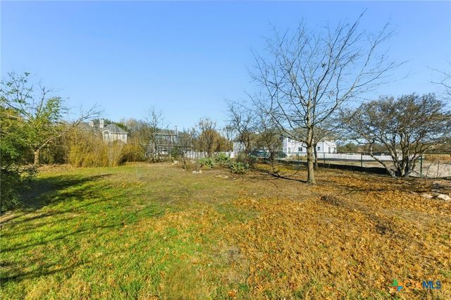 113 Spring Branch Cove, Kyle, TX 78640