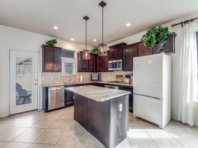 10108 Bridgewater Drive, Mckinney, TX 75072