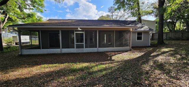 370 S COBBLE COURT, Mount Dora, FL 32757