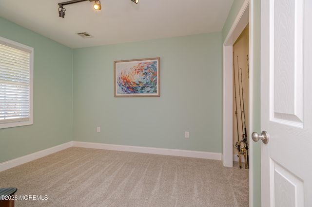 6 Avast Avenue, Barnegat, NJ 08005