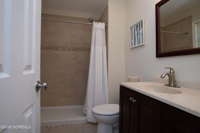 6 Avast Avenue, Barnegat, NJ 08005