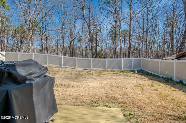 6 Avast Avenue, Barnegat, NJ 08005