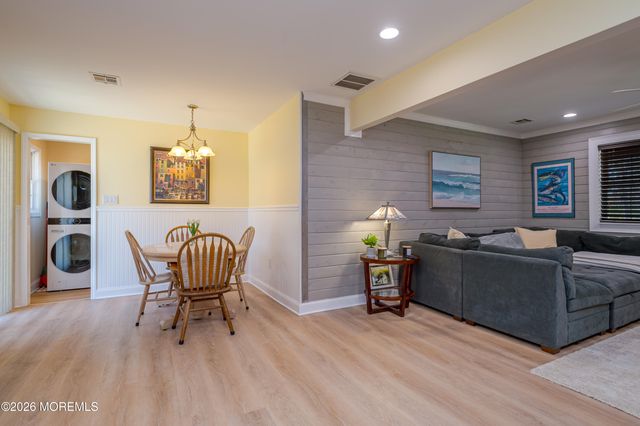 6 Avast Avenue, Barnegat, NJ 08005