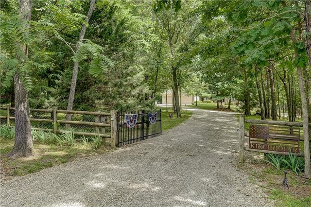 1877 NW 260th Road, Kingsville, MO 64061