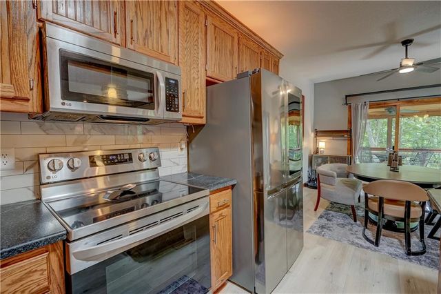 1877 NW 260th Road, Kingsville, MO 64061