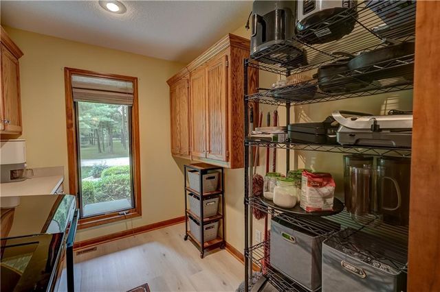 1877 NW 260th Road, Kingsville, MO 64061