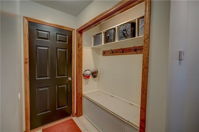 1877 NW 260th Road, Kingsville, MO 64061