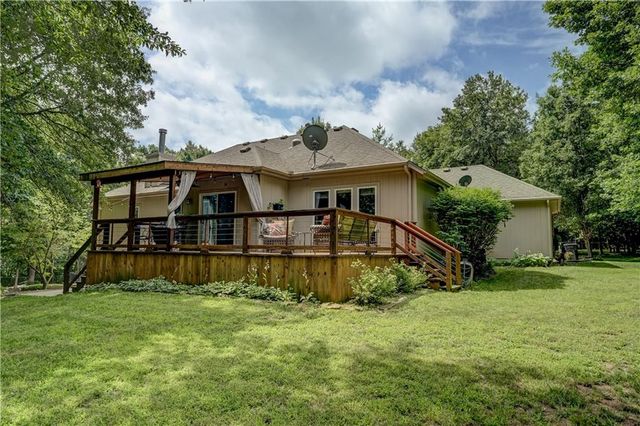 1877 NW 260th Road, Kingsville, MO 64061