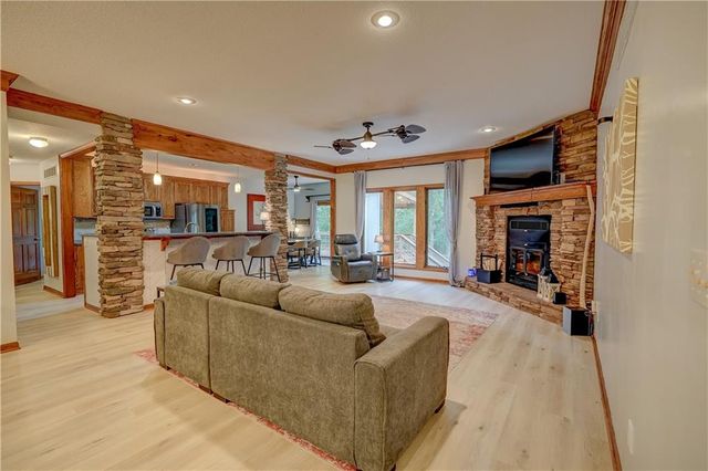 1877 NW 260th Road, Kingsville, MO 64061
