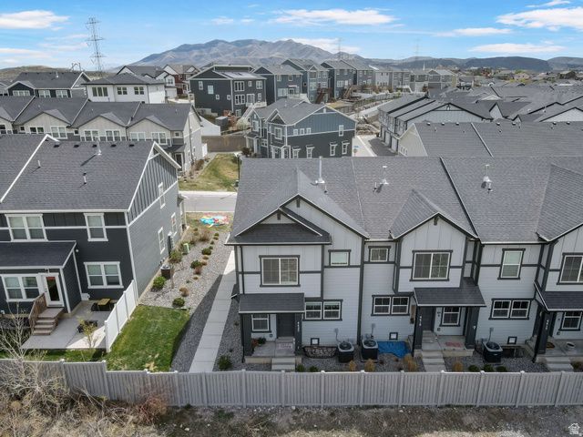4423 E LONGLEAF LN, Eagle Mountain, UT 84005